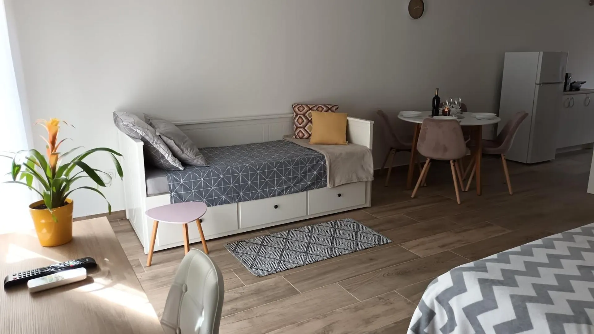 Studio Apartman Dori Pula