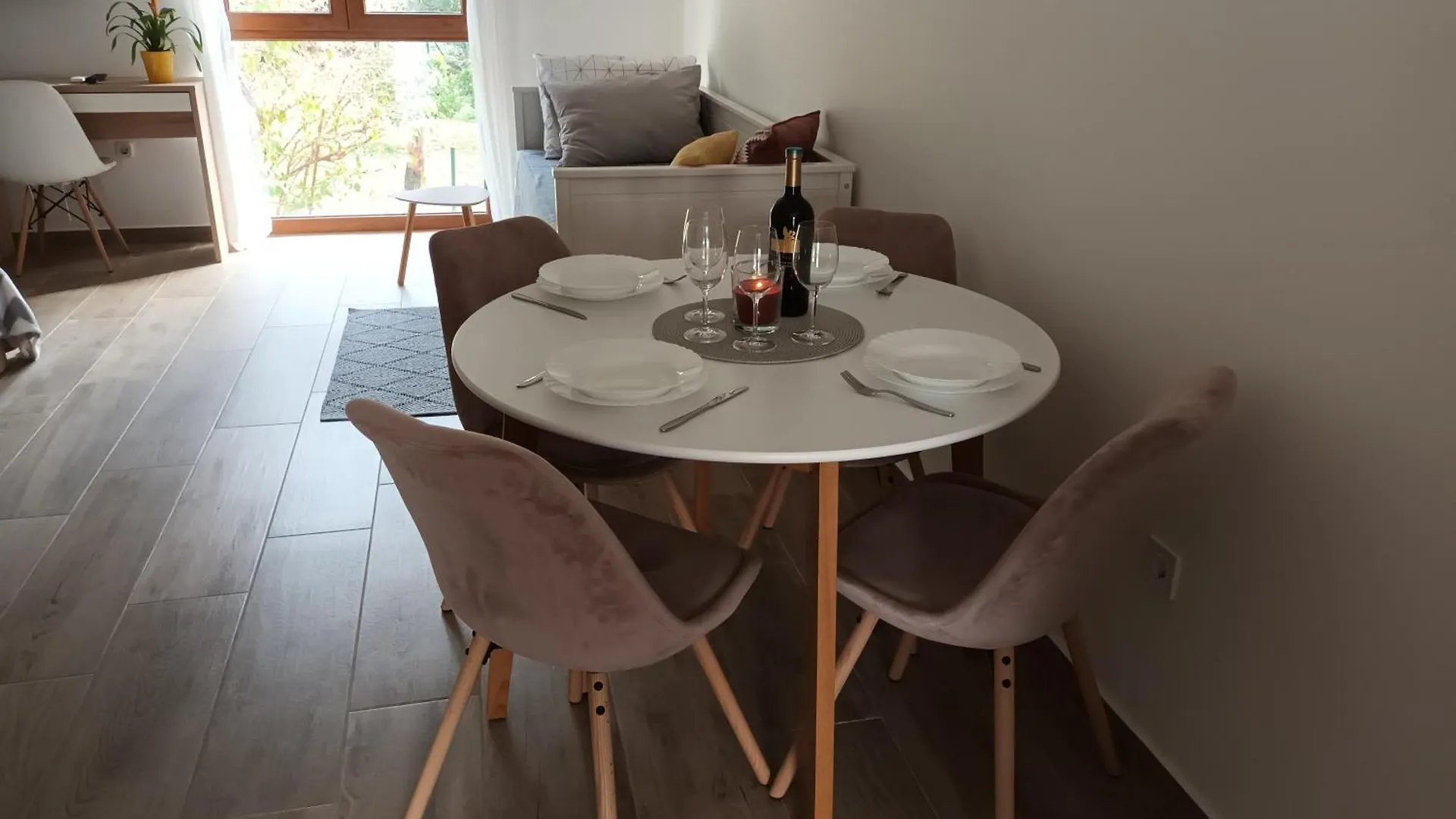 Studio Apartman Dori Pula 0*,  Croatia
